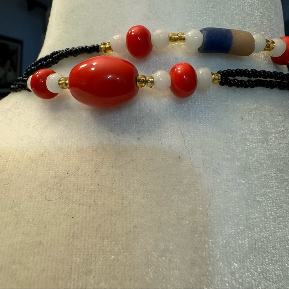 Gorgeous Black Seed Coral Stone Long Beaded Necklace Vintage Unique 31.5" - Picture 5 of 8